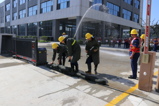 “以‘演’促防 以‘練’備戰(zhàn)”公司保稅區(qū)廠區(qū)開展2024年自然災害（防臺風、防汛）處置演練活動650.png